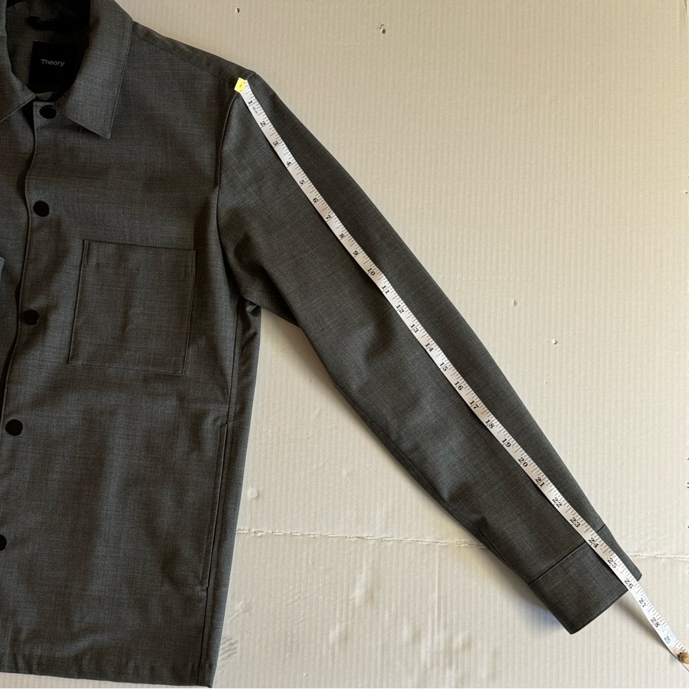 Theory-Rye Virgin Wool Gray Over Shirt/Shacket with 3 pockets.Like New.Size L - Picture 9 of 9